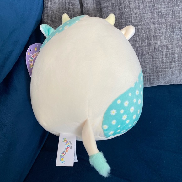 Spring Blue Cow - Picture 2 of 2